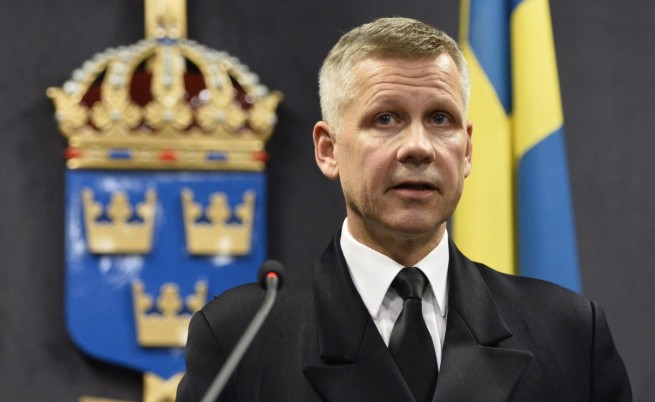 Швеция търси руска подводница, Москва отрича