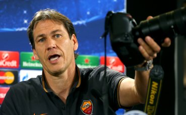 ВИДЕО: Руди Гарсия се скара на фоторепортерите преди ШЛ