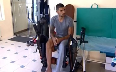 Контузеният Вальо Илиев помага на отбора за мача с Левски