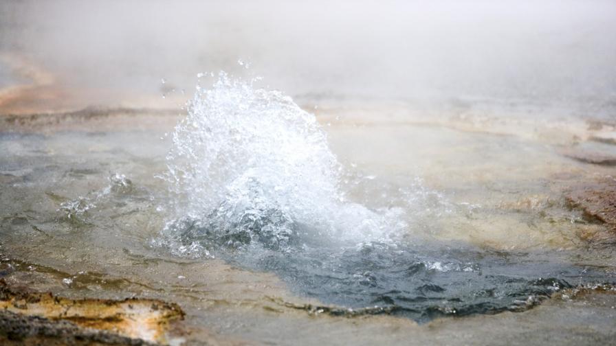 Гореща минерална вода бликна край Златоград