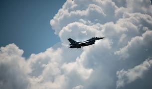 Самолет „Ф-16“ на полските ВВС