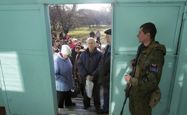 Започна изборният ден в сепаратистката Източна Украйна