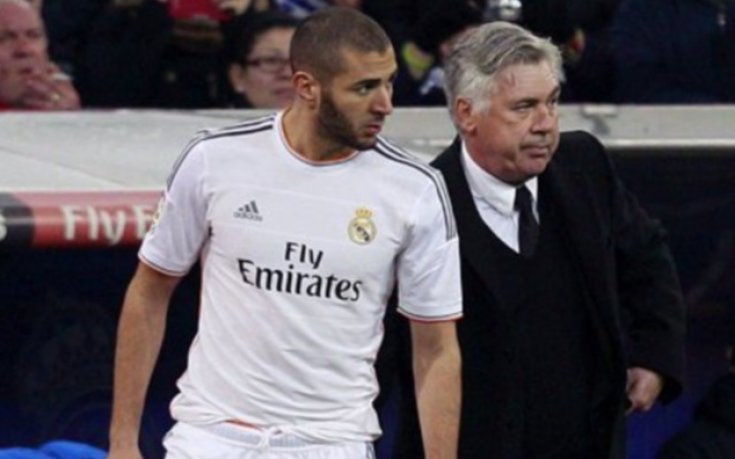 Хванаха Бензема да шофира без книжка