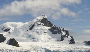Холандка ще покори Южния полюс с... трактор