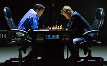 Почивен ден за Карлсен и Ананд