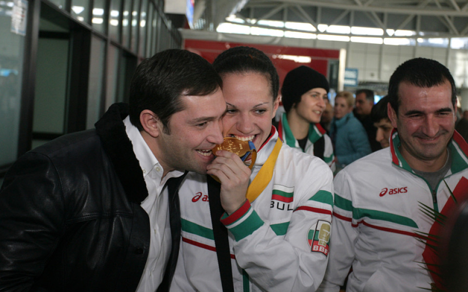 102 медала за България в бокса през 2014