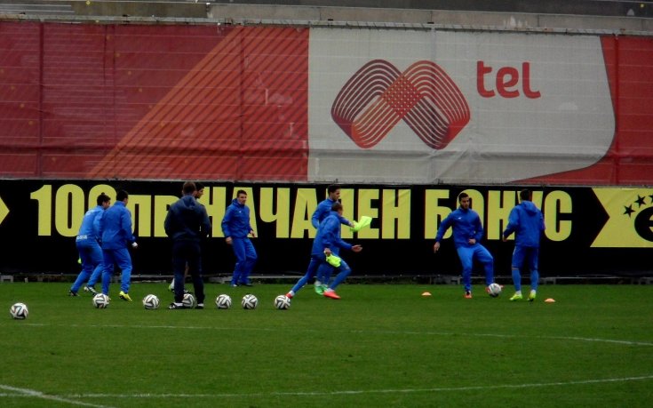 Бижутера тренира с Левски преди мача с Монтана