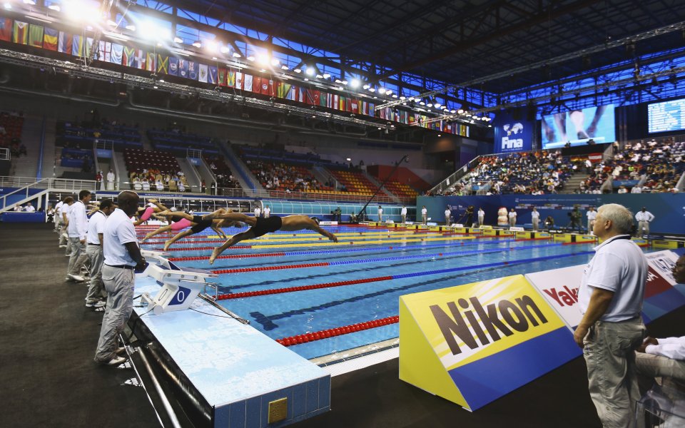 Русия с нов световен  рекорд на 4 по 50 метра съчетано плуване