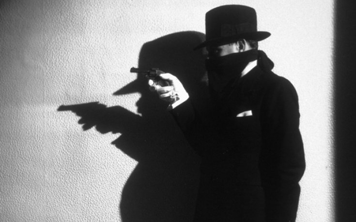 Двама маскирани нападнали фен на ПСЖ в Барселона