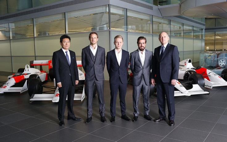 Алонсо и Бътън ще карат за МакЛарън през новия сезон във Формула 1