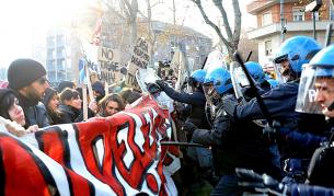 Италианци протестираха срещу икономически реформи