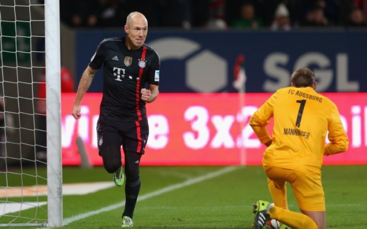 Байерн прегази и Аугсбург, Борусия пак се издъни