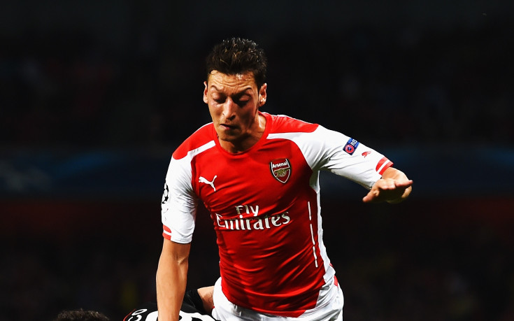 Йозил с надежди за скорошно завръщане в Арсенал