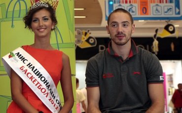 Божидар Аврамов стана съотборник на Деян Иванов