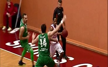ВИДЕО: Лукойл Академик с успех над Балкан
