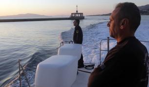 Товарен кораб със стотици мигранти бедства край Корфу