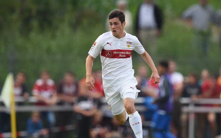 Щутгарт прати новозеландец под наем в Швейцария