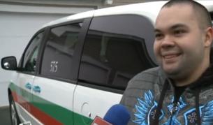 Желанието на Милен е да покаже, че българите трябва да се подкрепяме