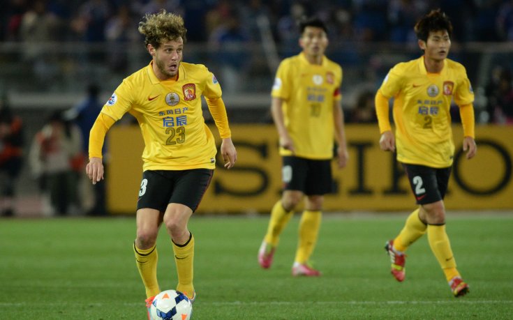 Диаманти официално е играч на Фиорентина