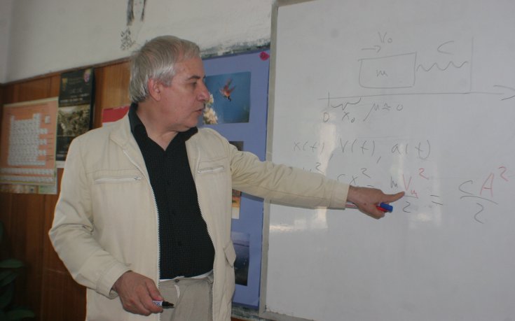 Физикът Теодосий Теодосиев стана „Мъж на годината“ за 2014