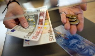 Швейцарският франк ще създаде проблеми с ипотечните кредити