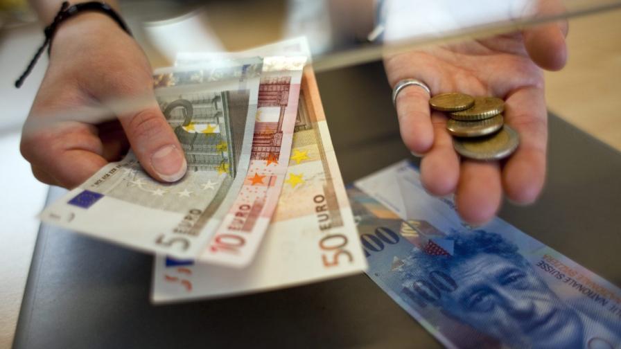 Швейцарският франк ще създаде проблеми с ипотечните кредити