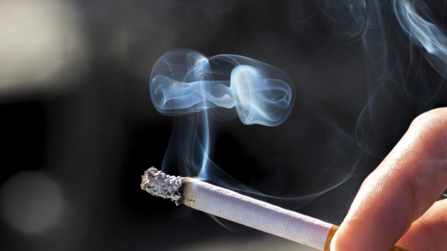 Обсъждат пак забраната за пушене на закрито