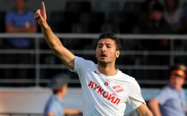 Милан подписва с нов защитник