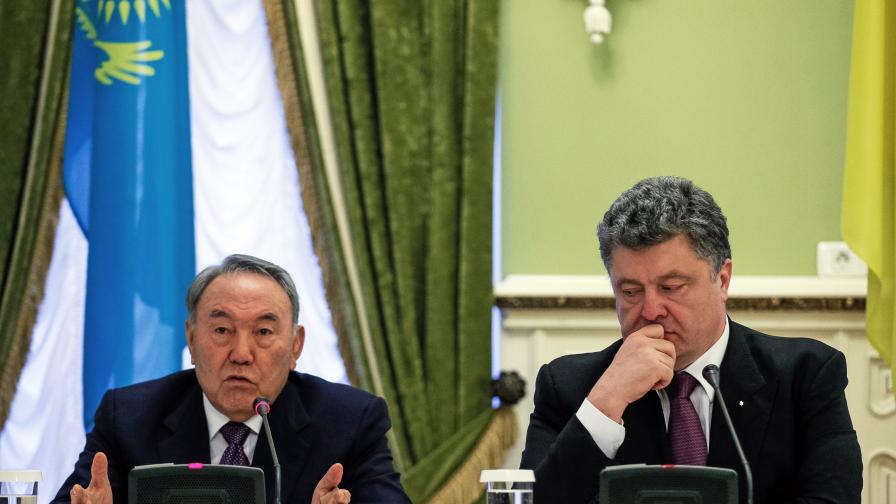 В Казахстан забранили митингите, страхували се от Украйна 2