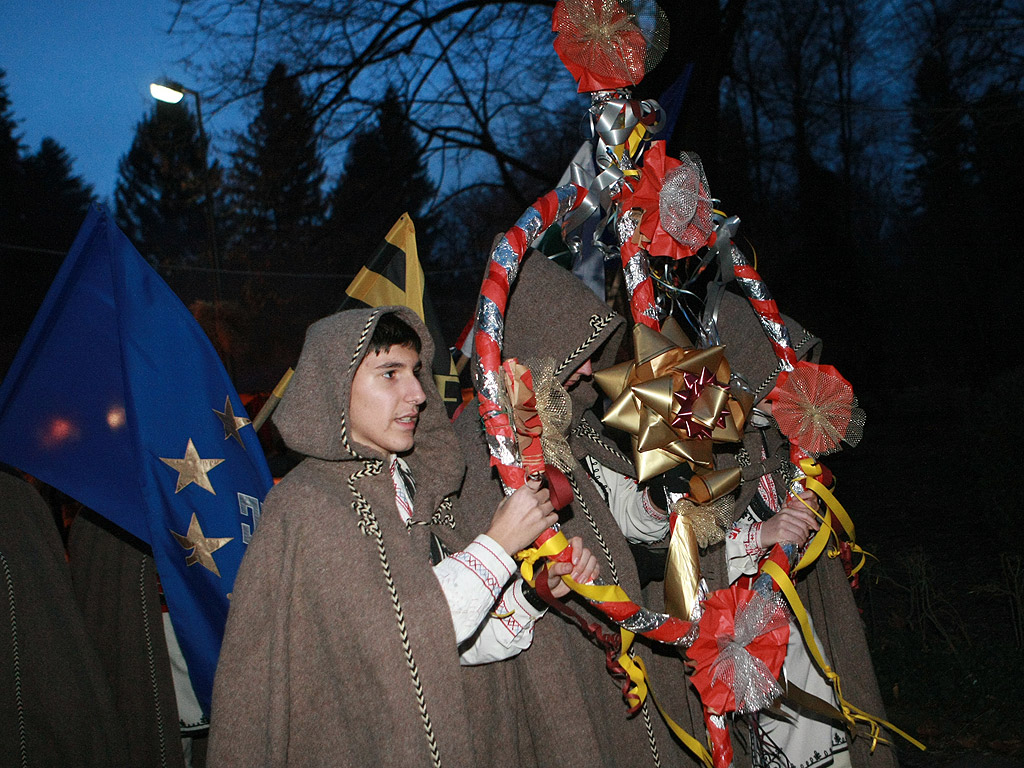 Откриване на фестивала Сурва 2015