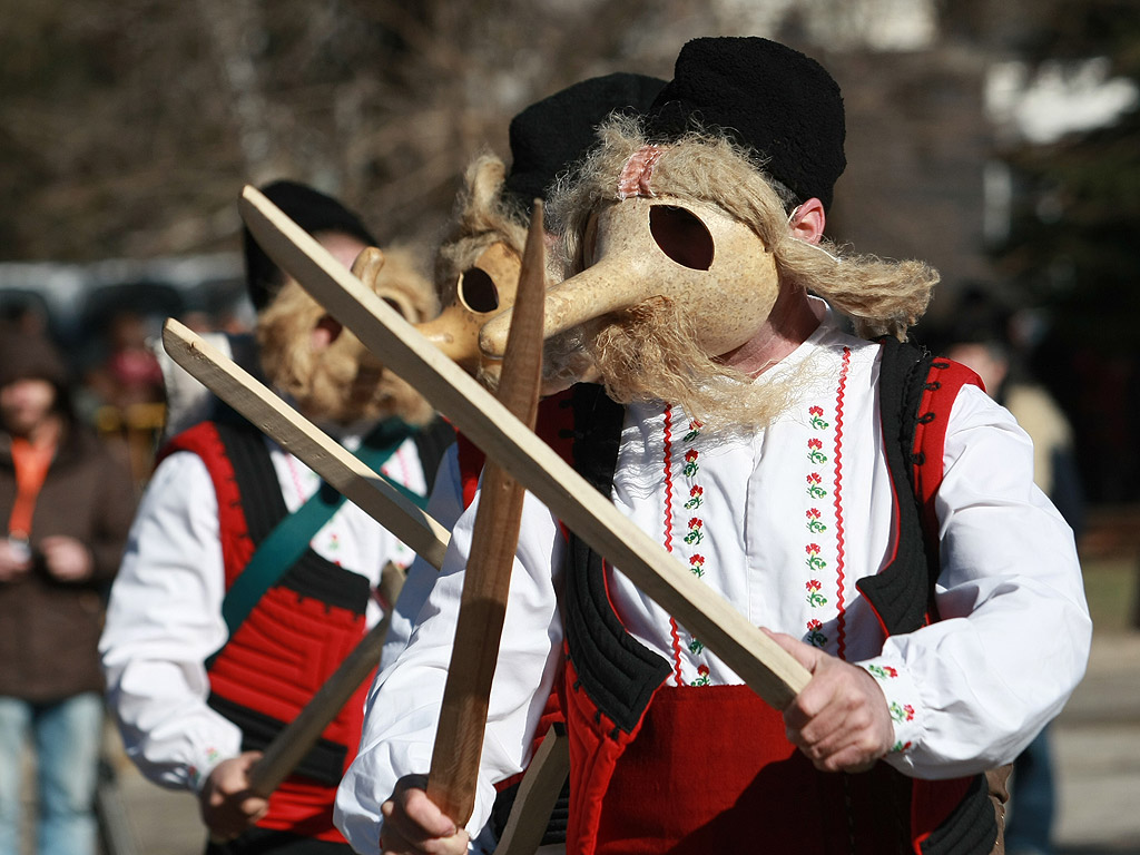 Фестивал Сурва 2015 Перник