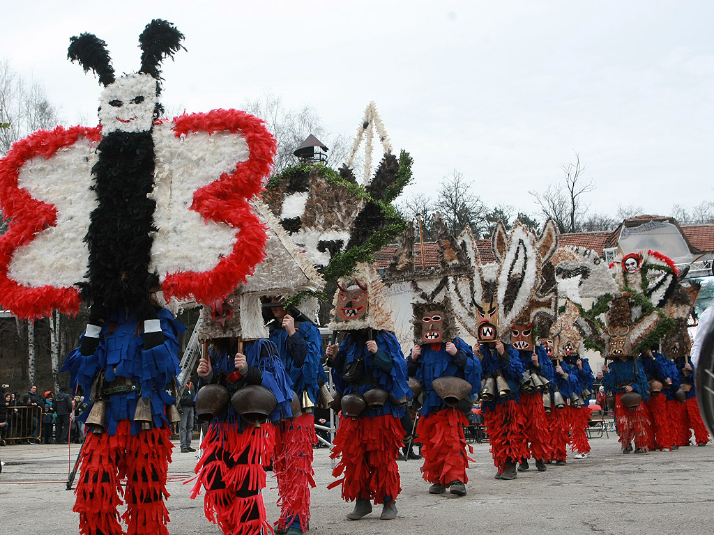 Фестивал Сурва 2015 Перник