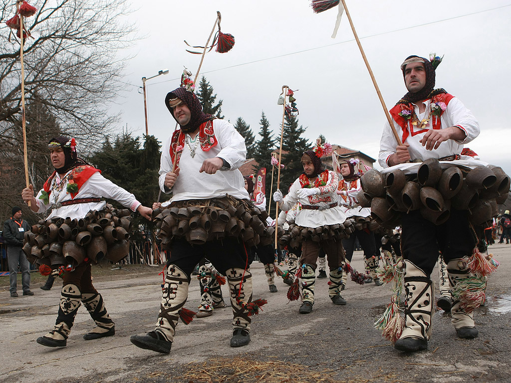 Фестивал Сурва 2015 Перник