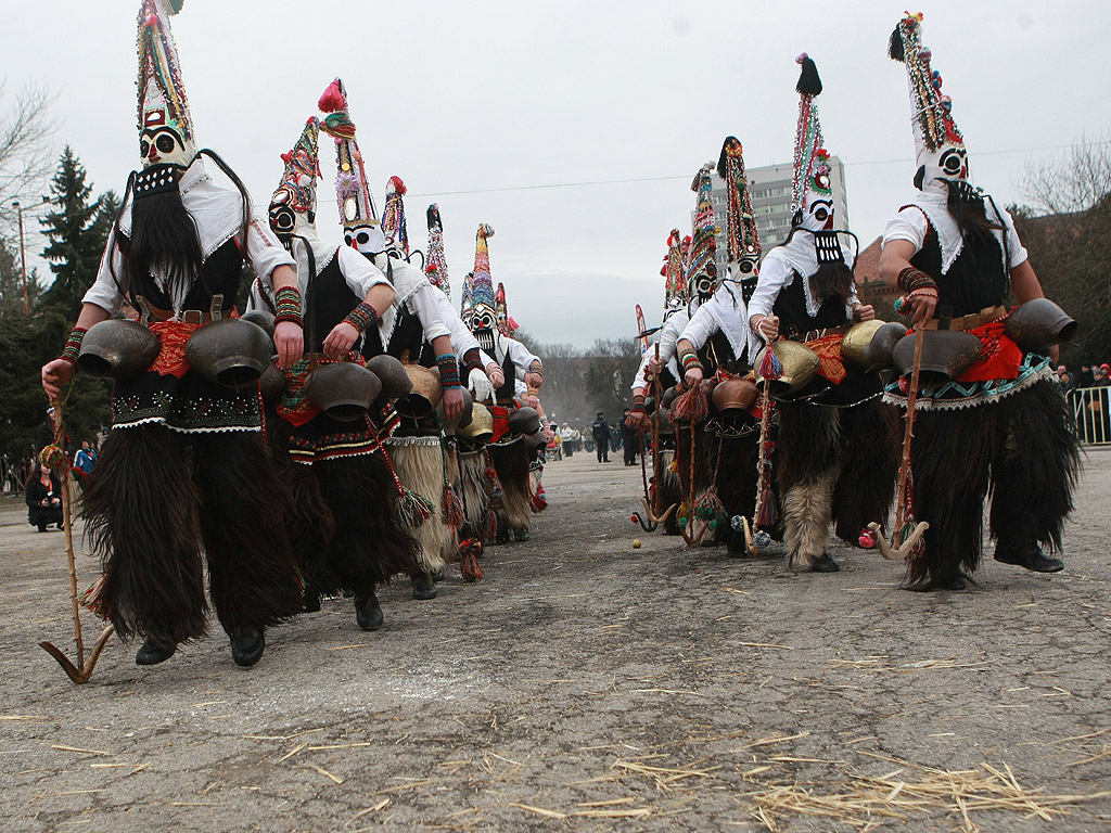 Фестивал Сурва 2015 Перник