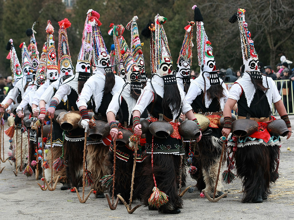 Фестивал Сурва 2015 Перник