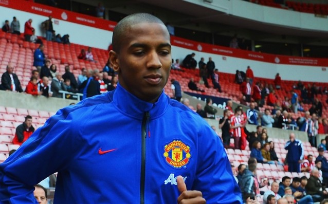 Ашли Йънг ще пропусне следващите три мача на Манчестър Юнайтед