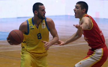 Левски отново загуби в Адриатическата лига