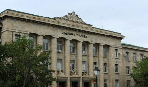 Задържаният за подкуп съдия остава в ареста