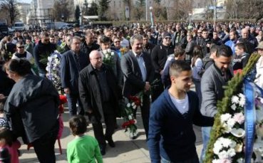 В Левски ще почетат паметта на Апостола