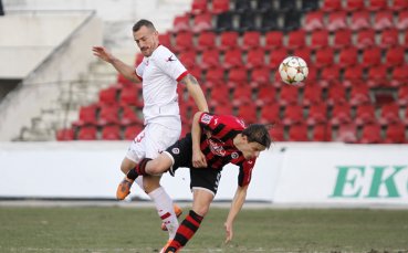 Ранджелович аут от терените за дълго