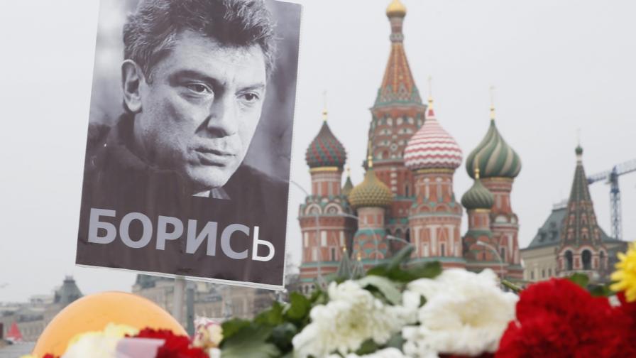 Приятелката на Немцов е напуснала Москва