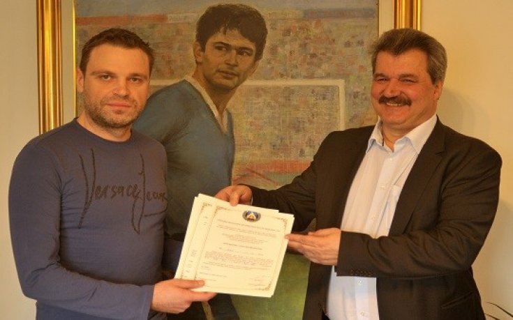 Левски се похвали с дарена шестцифрена сума