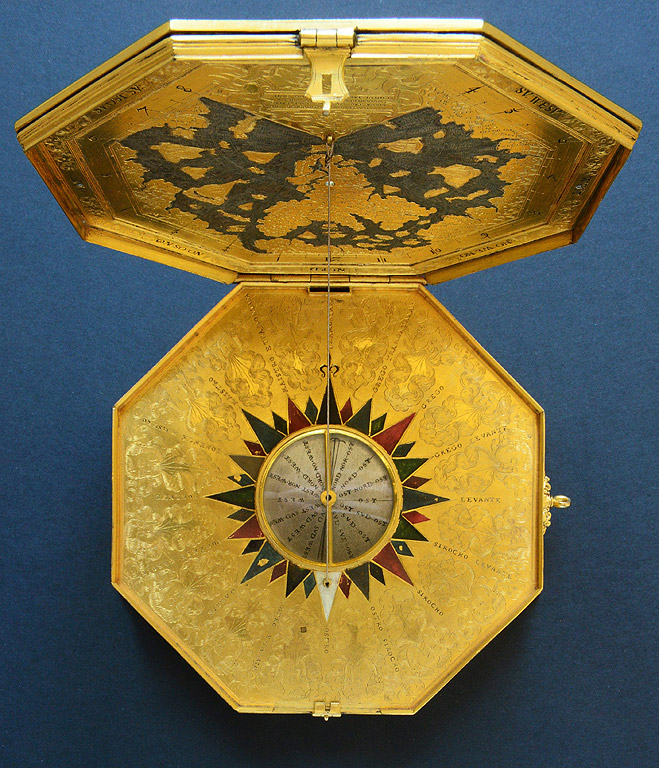Астролаб, изработен през 1567 г. от Кристоф Шилер в Аугсбург, е изложен в Музея Herzogliches в Гота, Германия. Ценният астрономически инструмент е бил в неизвестност от художествената колекция Сакскобургготски по време на американската окупация. Тя се е намирала от 1954 г. в колекцията на музея в американския щат Охайо и сега се завърна в Германия.