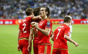 Уелс удари Израел в дербито на върха в група B