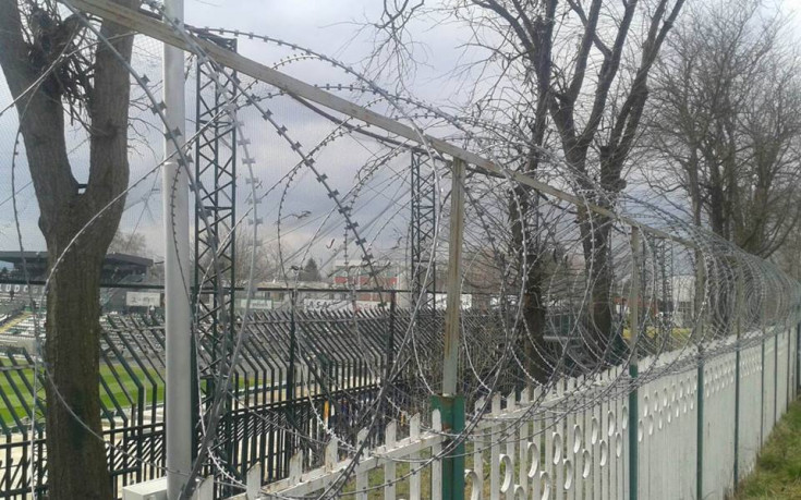 Лудогорец: Реконструкцията на „клетката“ е след договорка с Левски, ЦСКА няма общо