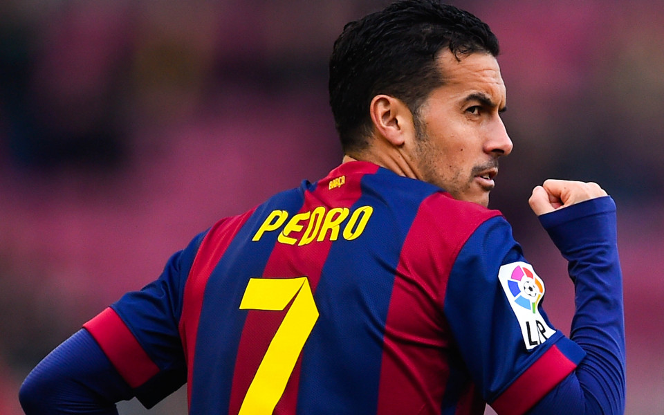 Барса и Юнайтед продължават преговорите за Педро