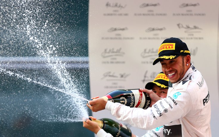 Хамилтън превзе върха в Китай