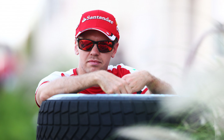 Фетел: Не отписвайте Мерцедес от сметките