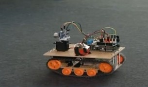 Ученици създадоха робот, който спасява при бедствия