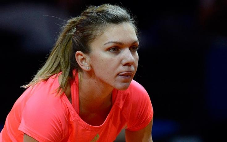 Фен заплаши Симона Халеп със смърт